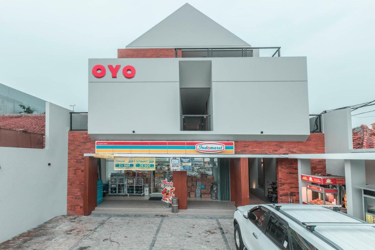 Oyo 780 Acg House Kalibata Syariah Hotel Jakarta Eksteriør billede